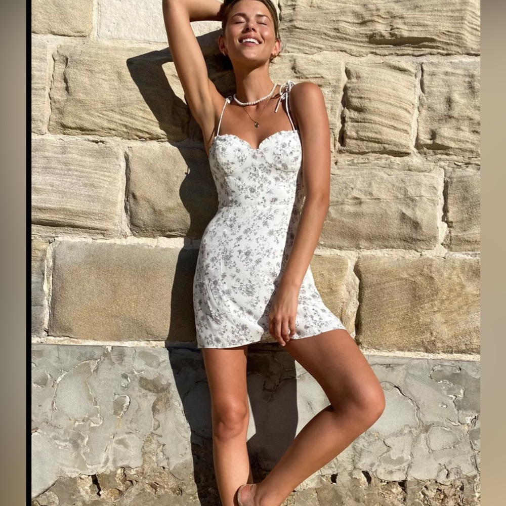 Aritzia White Floral Mini Dress- fits small